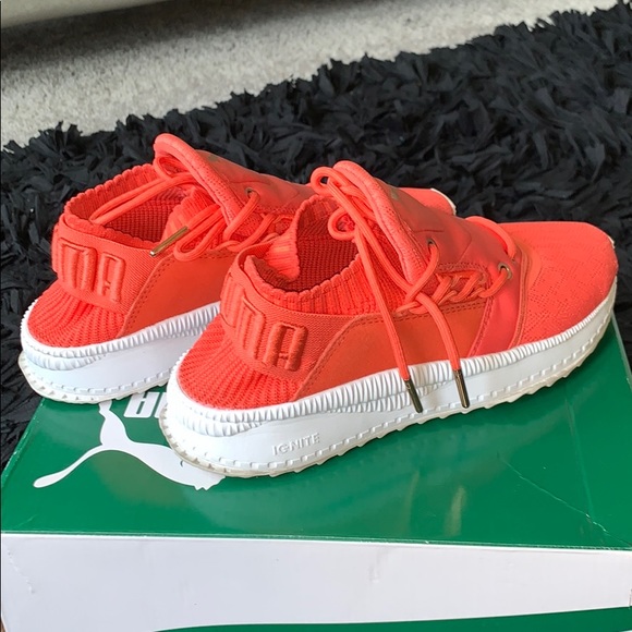 Puma - Picture 2 of 6